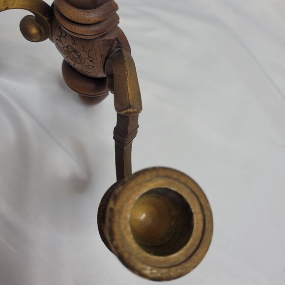 VINTAGE Syroco Wood two candle engraved holder - Picture 6 of 12